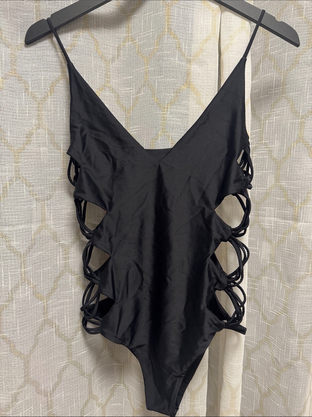 KAOHS Black One-Piece Swimsuit with Side Cutouts
